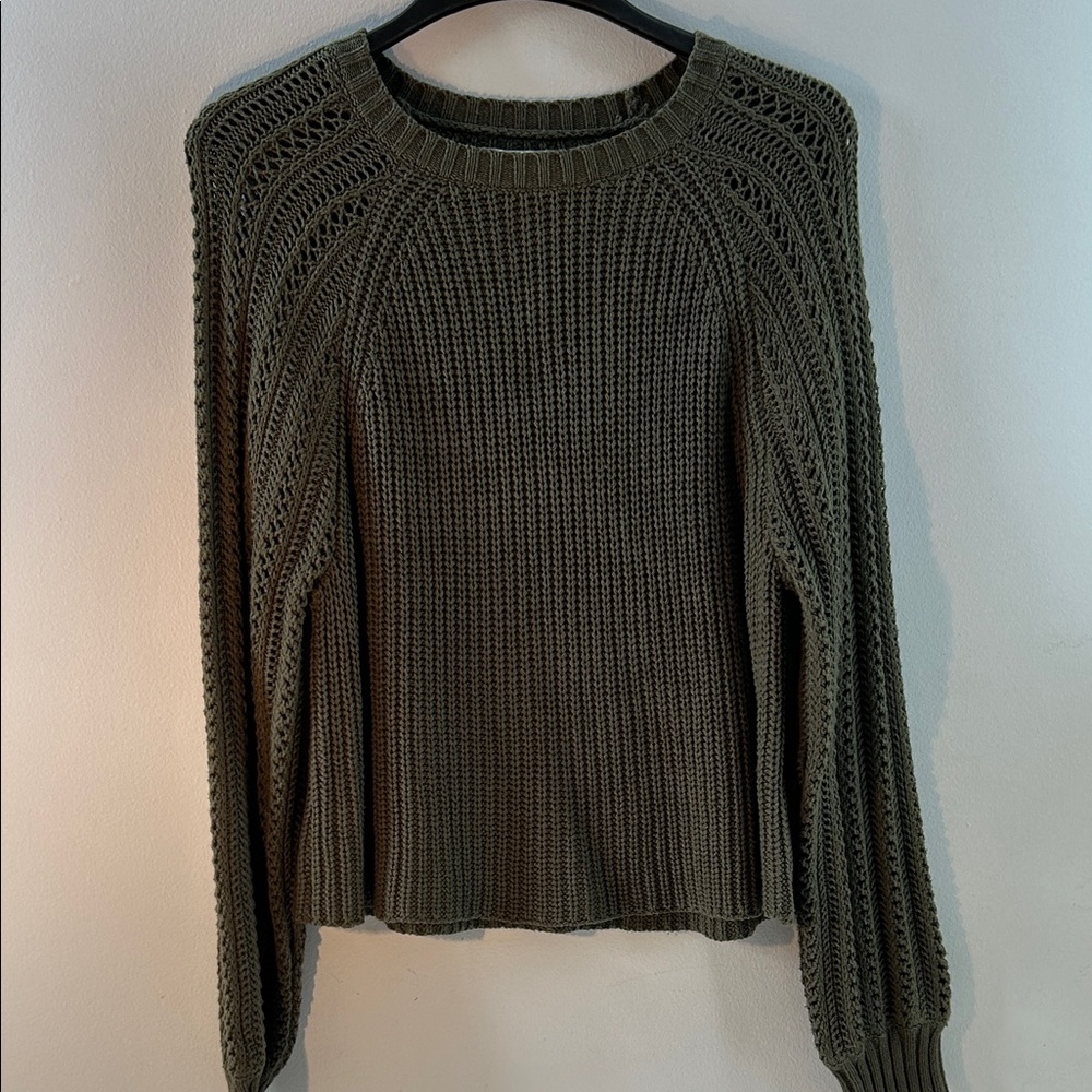 American Eagle Outfitters Girls  XL Olive Green Knit Pullover Sweater